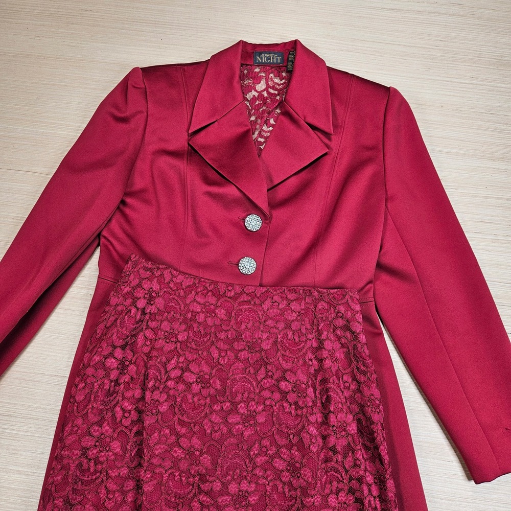 Liz Claiborne Night Blazer Women 10 Red Lace Back Rhinestone Button‎ Formal